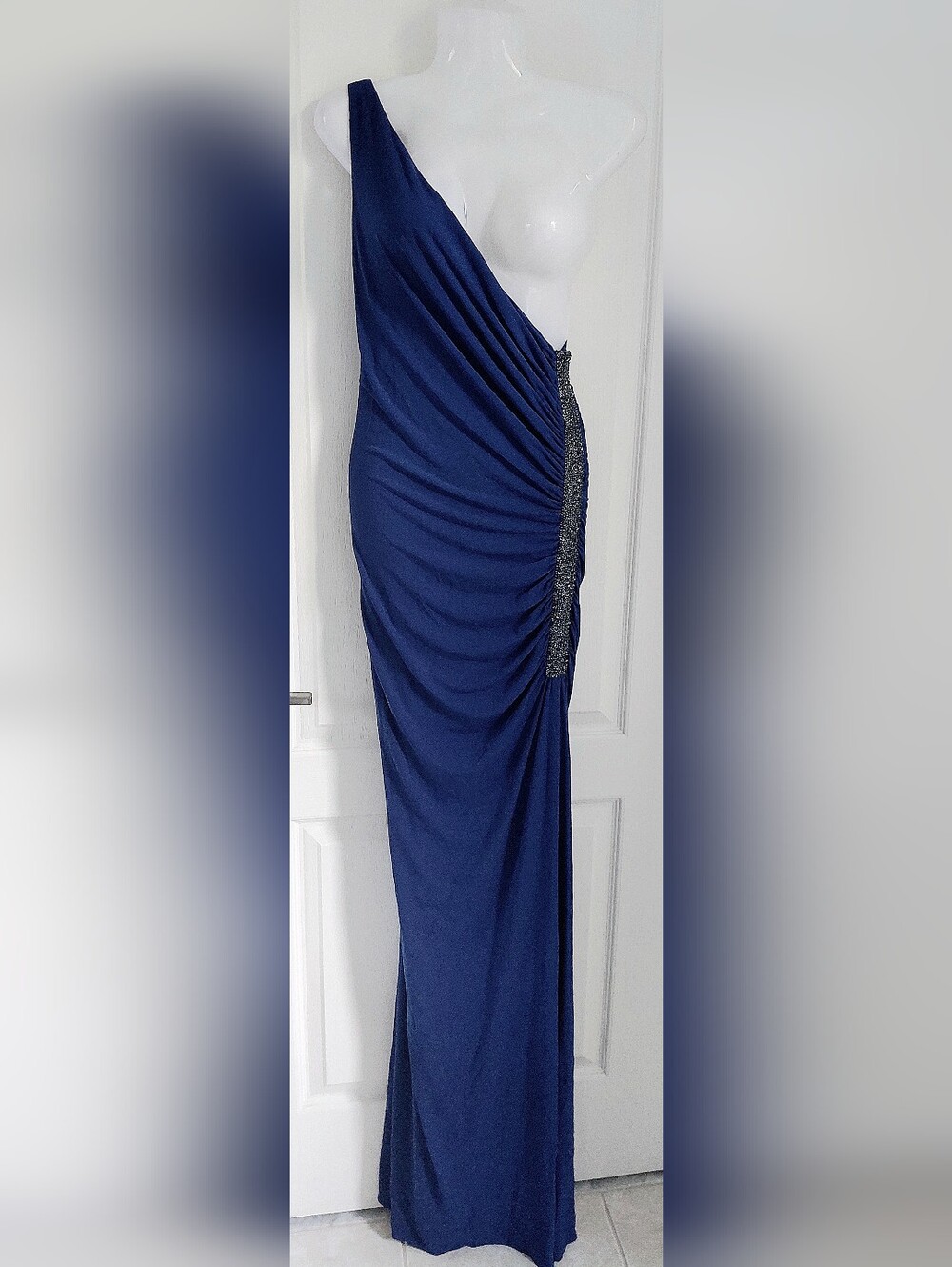 Laundry by Shelli Segal Navy One-Shoulder Ruched Maxi Skirt with Metallic Trim